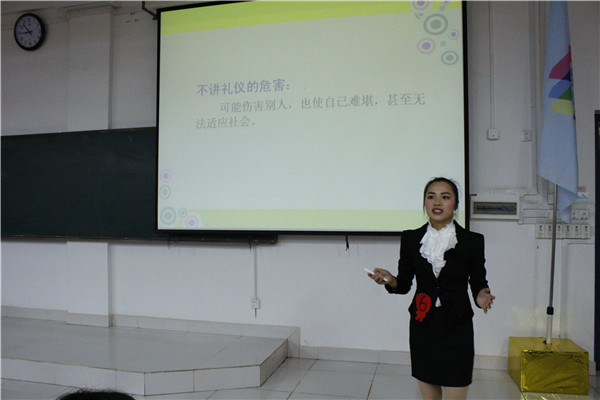 选手讲课风采