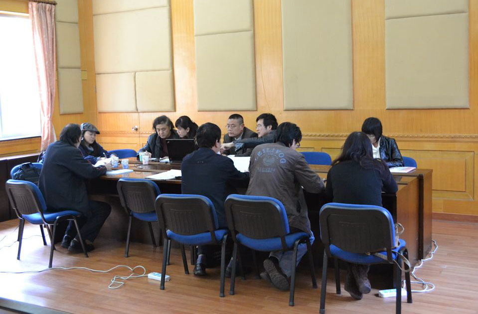 学科教学指导组专家分组讨论                    </div></div>
                                <!--新闻内容结束-->

                                <div class=