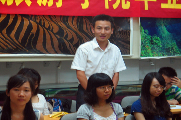 党员代表发言