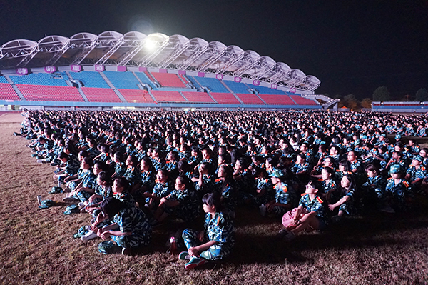 雁山校区新生军事理论课现场