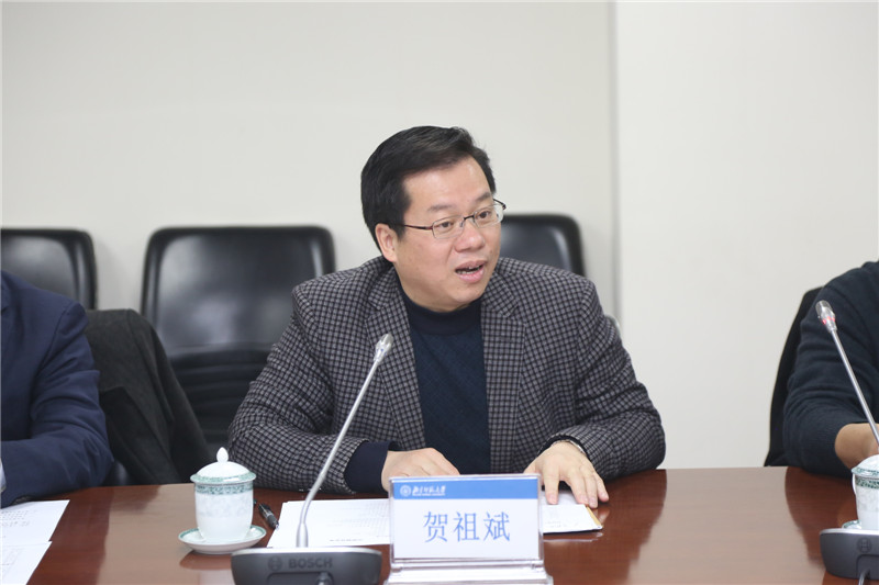 C:/Documents and Settings/qiaoliang/桌面/贺祖斌校长讲话.jpg C:/Documents and Settings/qiaoliang/桌面/贺祖斌校长讲话.jpg