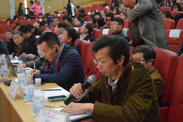 评委对项目进行点评