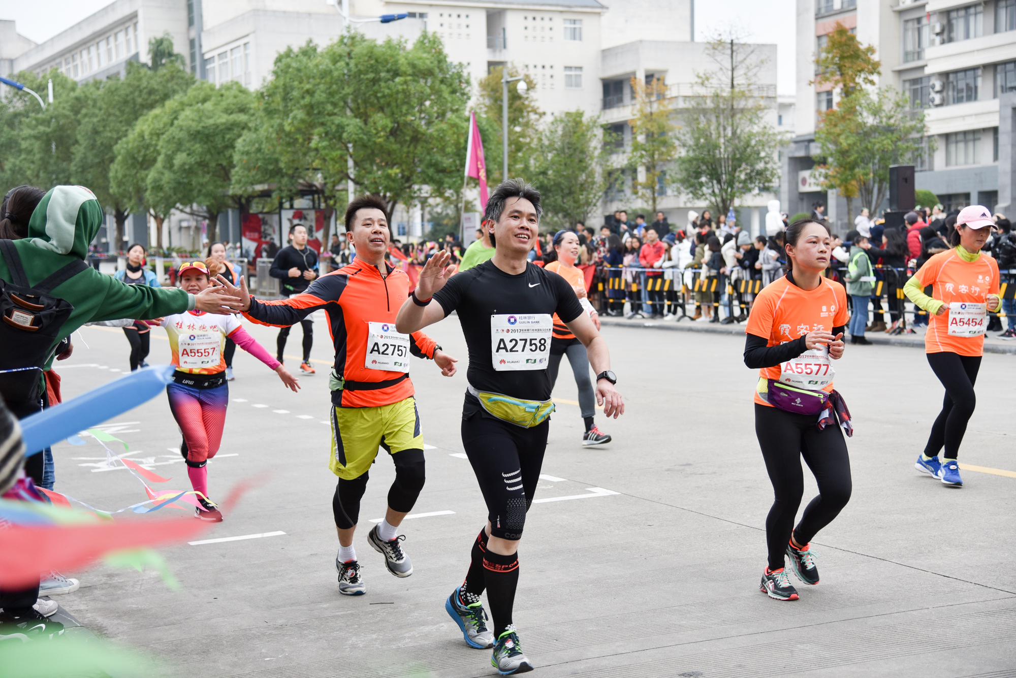 飞扬(大学生通讯社 谢婧姝摄)9.jpg 飞扬(大学生通讯社 谢婧姝摄)9.jpg