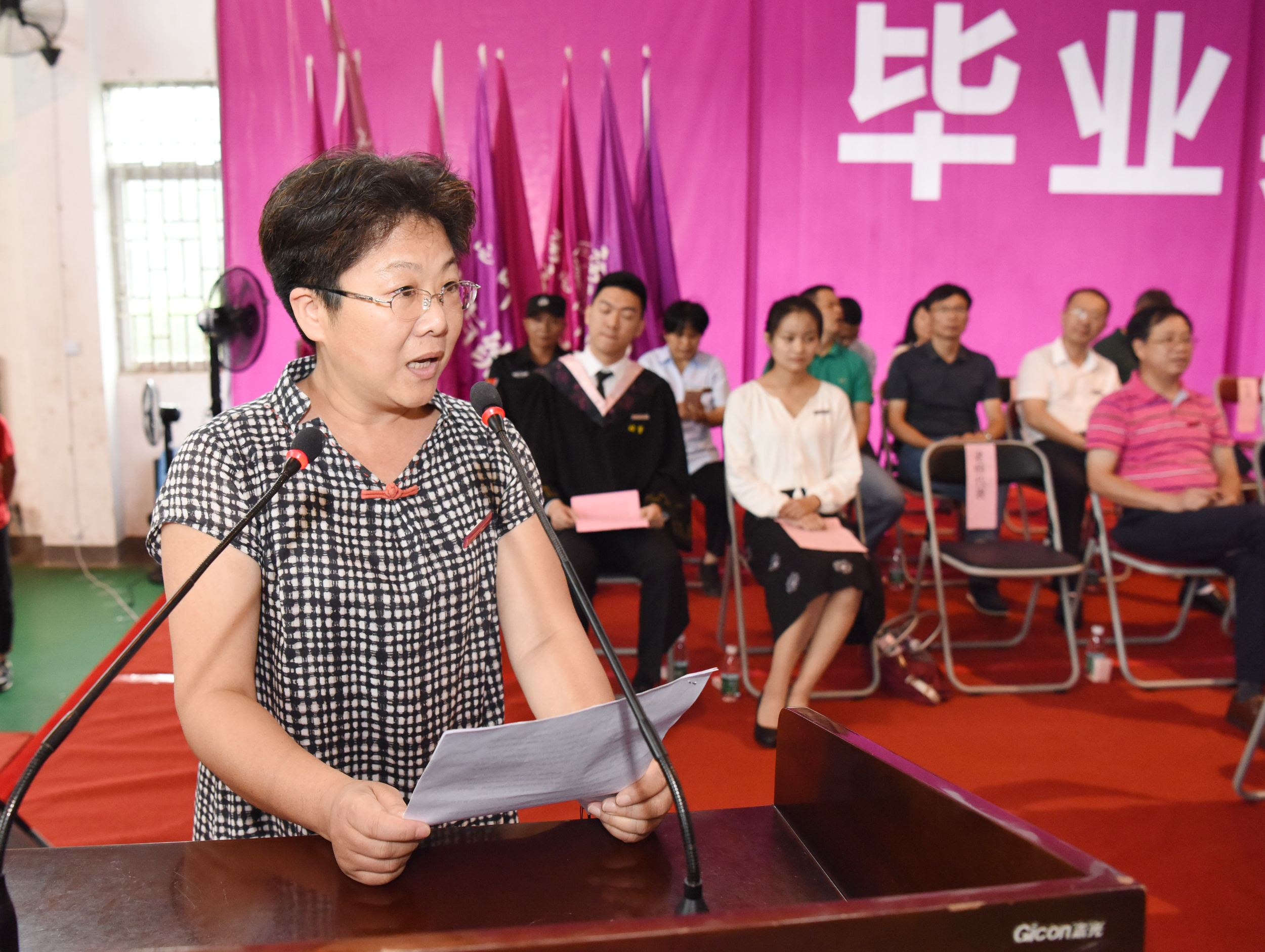 教师代表 音乐学院张荞老师发言.jpg