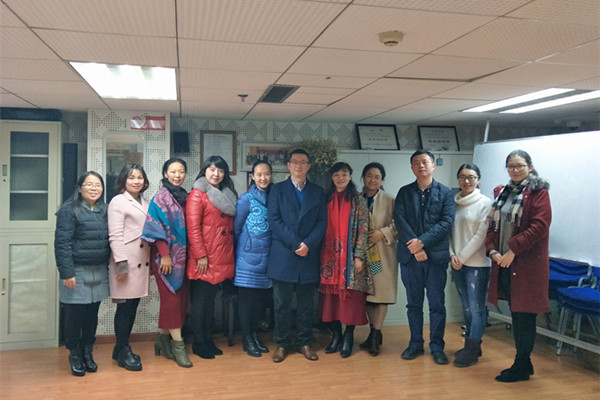 与四川音乐学院音乐教育学院老师们合影_副本.jpg