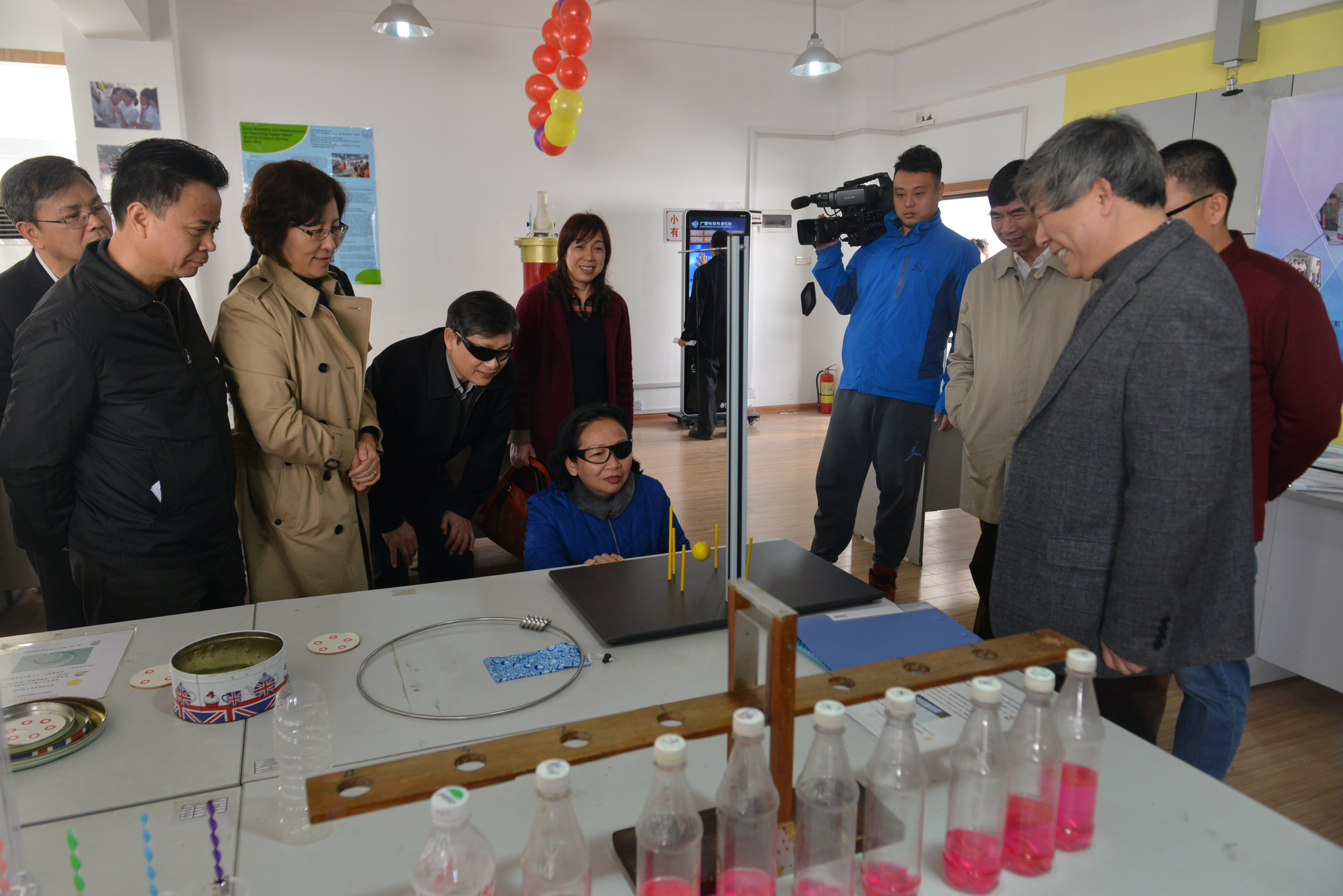 3兴华平台科学技术教育创新实践基地.JPG 3兴华平台科学技术教育创新实践基地.JPG