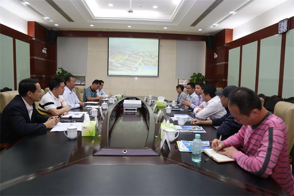 双方开展座谈进行探讨.JPG 双方开展座谈进行探讨.JPG