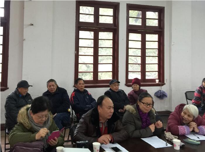 组长代表刘新富发言.jpg