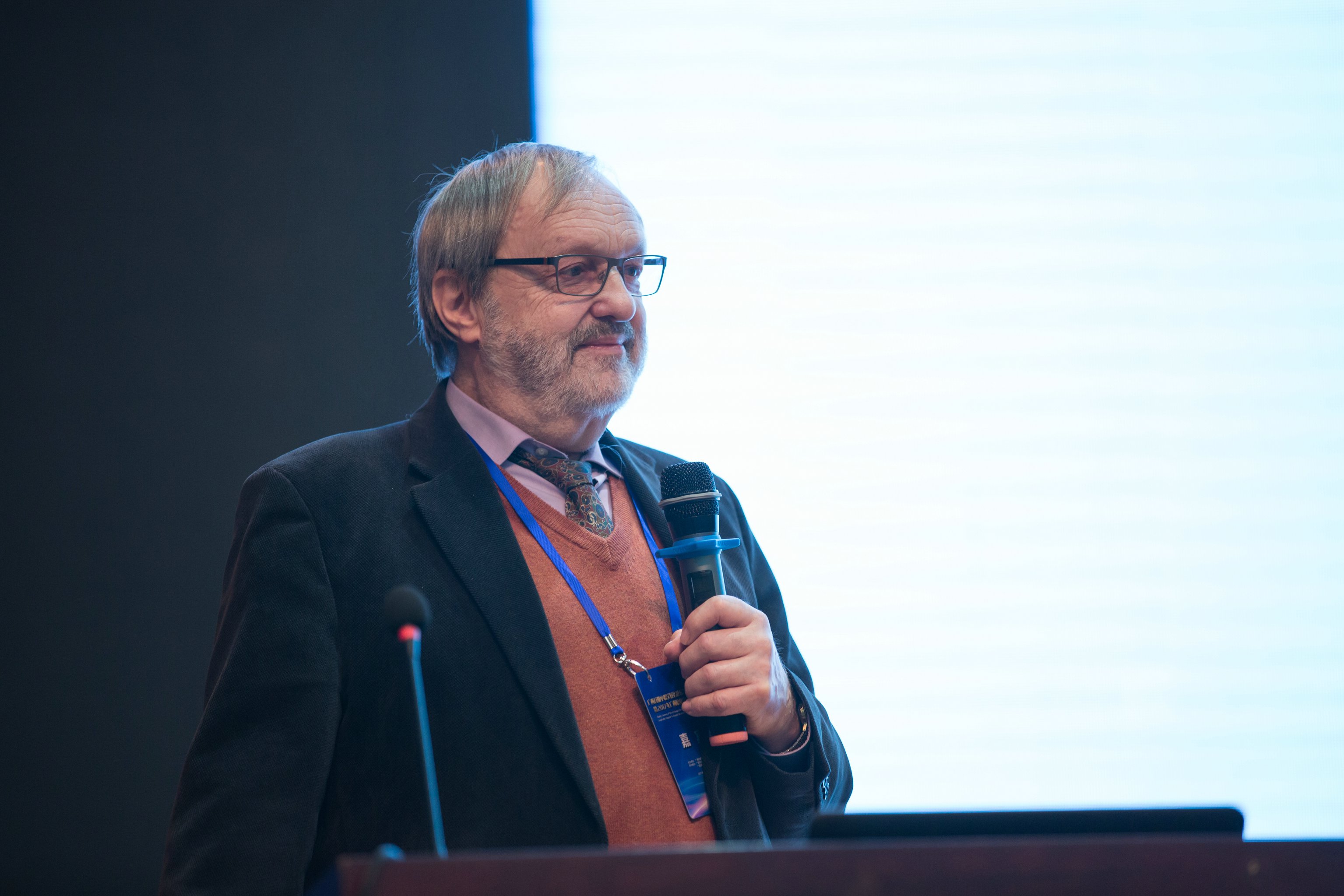 4-4中德职业教育研究院德方院长Peter Mibus教授.JPG