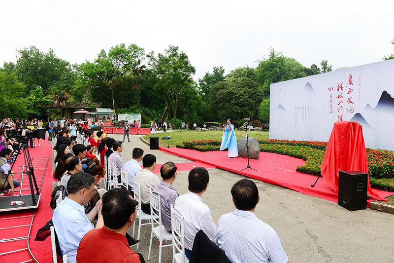 《广西文场 桂林山水情》MV开机仪式现场(李显杨摄).JPG 《广西文场 桂林山水情》MV开机仪式现场(李显杨摄).JPG