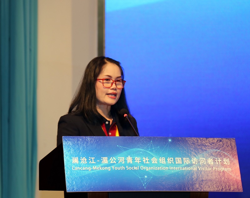 泰国领队 塞蓉•摘恩 发言.JPG