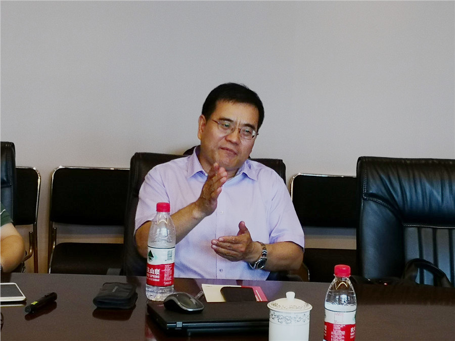 刘俊杰教授.jpg 刘俊杰教授.jpg