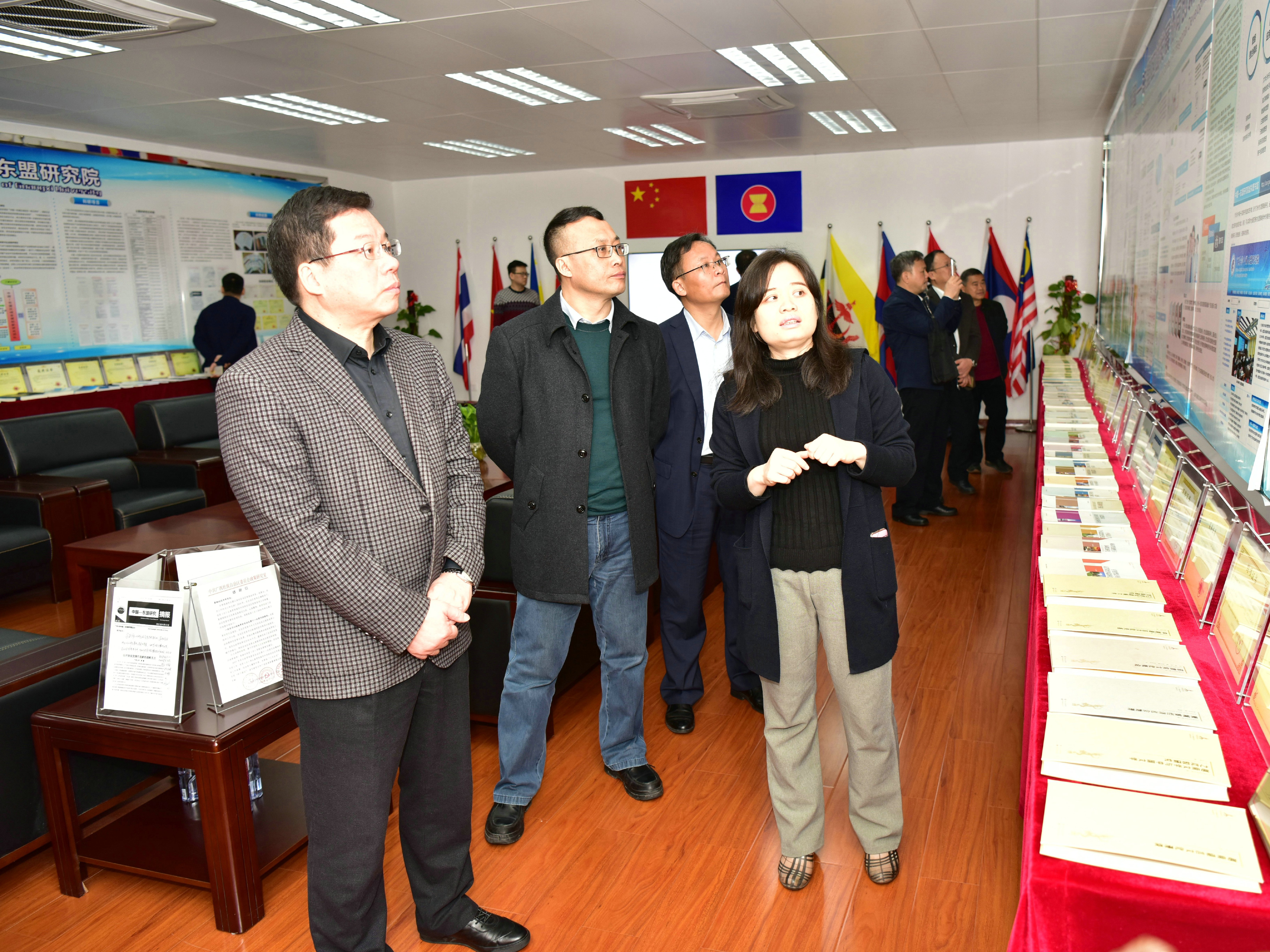 DSC_2986.JPG DSC_2986.JPG