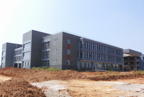 已建成的第二学生食堂