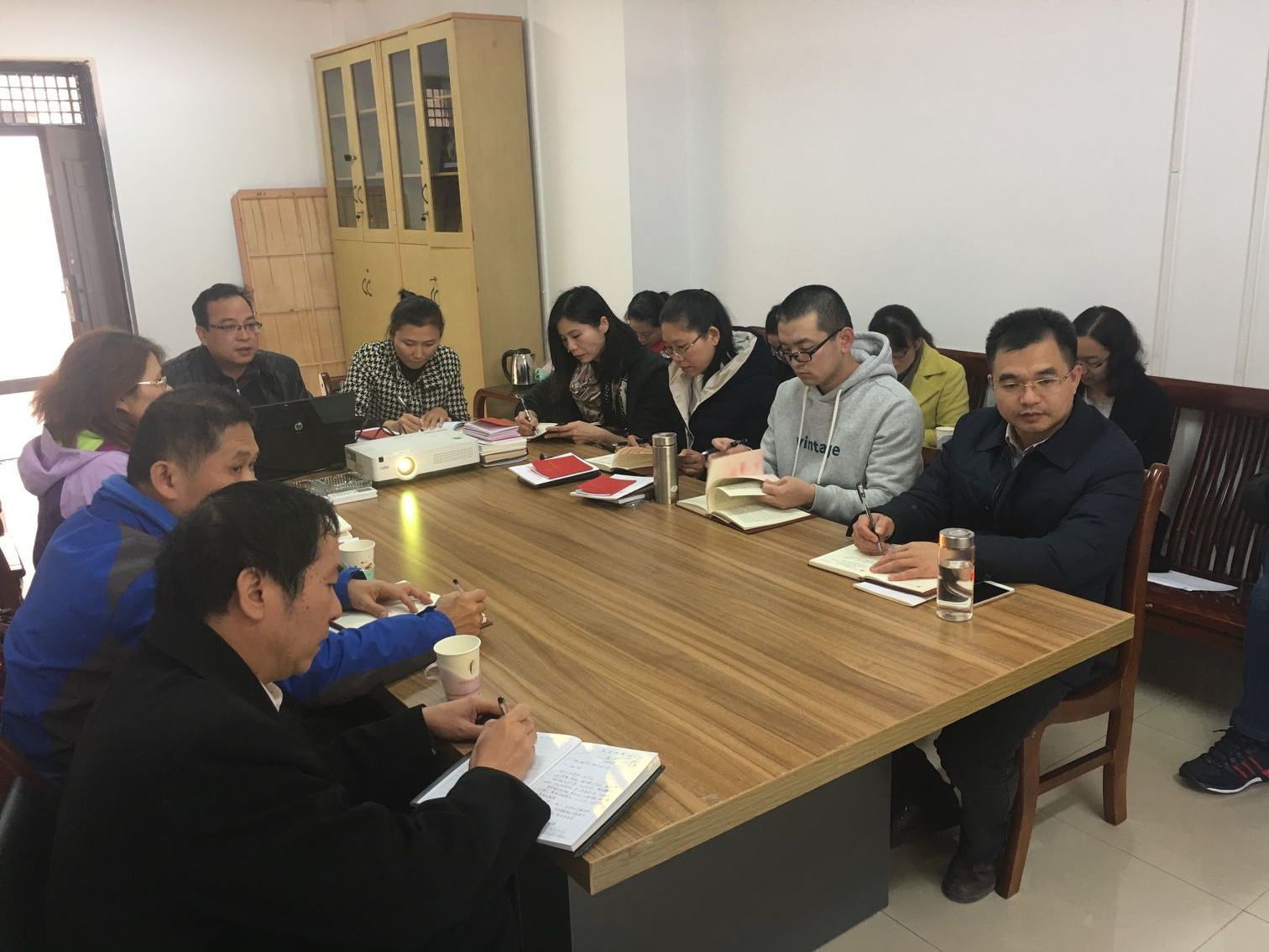 党风廉政建设会议现场1.jpg