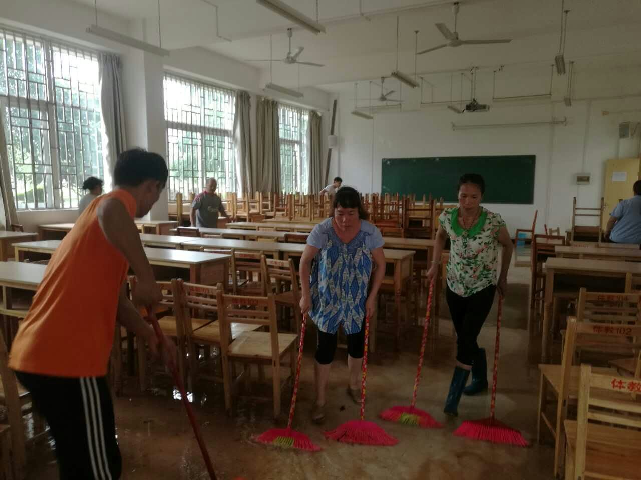 QQ图片20170703144311.jpg