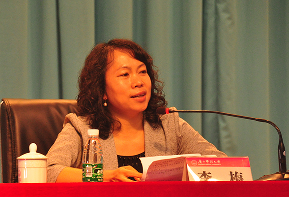 自治区公务员局考试录用处处长李梅回答学生                    </div></div>
                                <!--新闻内容结束-->

                                <div class=