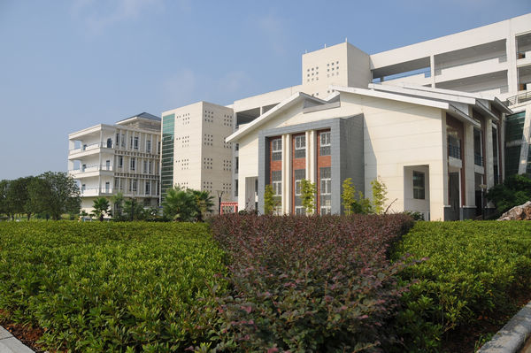 雁山校区文科教学 </div></div>
<!--新闻内容结束-->
<div class=