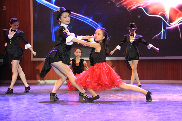 舞蹈《Dancing Queen》