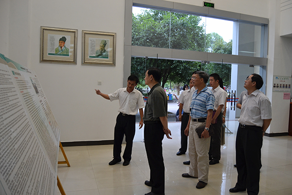 张大良一行 </div></div>
<!--新闻内容结束-->
<div class=