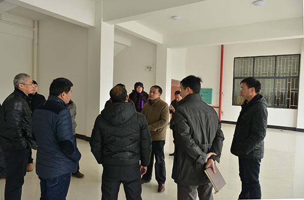 赵铁副书记在雁山校区环资生科实验 </div></div>
<!--新闻内容结束-->
<div class=