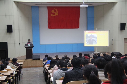 介绍候选人基本情况.jpg