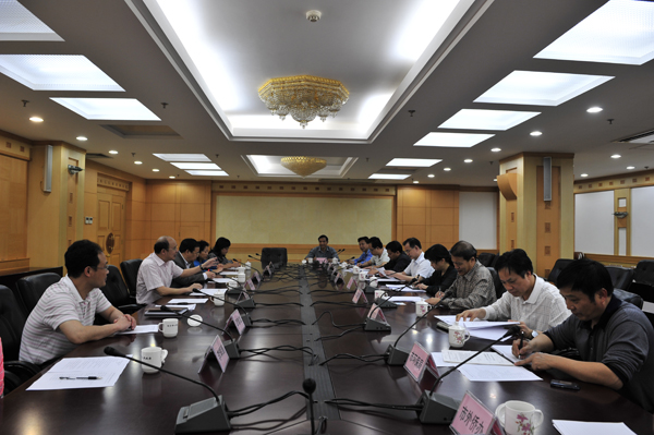 蔡昌卓副校长一行与南宁市有关部门座谈