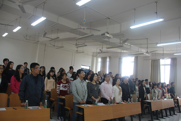 政行学院/马克思主义学院顺利举行第三十期分党校入党积极分子培训班开班典礼现场