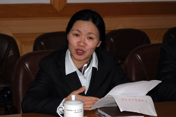 校党委副书记、校池田大作教育思想研究所所长林娜女士在会上。
