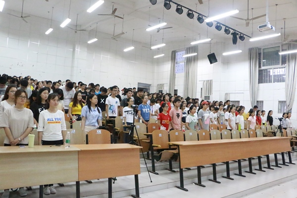 全体合唱《公民道德歌》.JPG