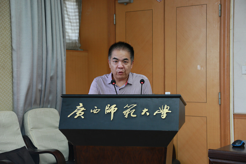 副校长李家永发表讲话_副本.jpg