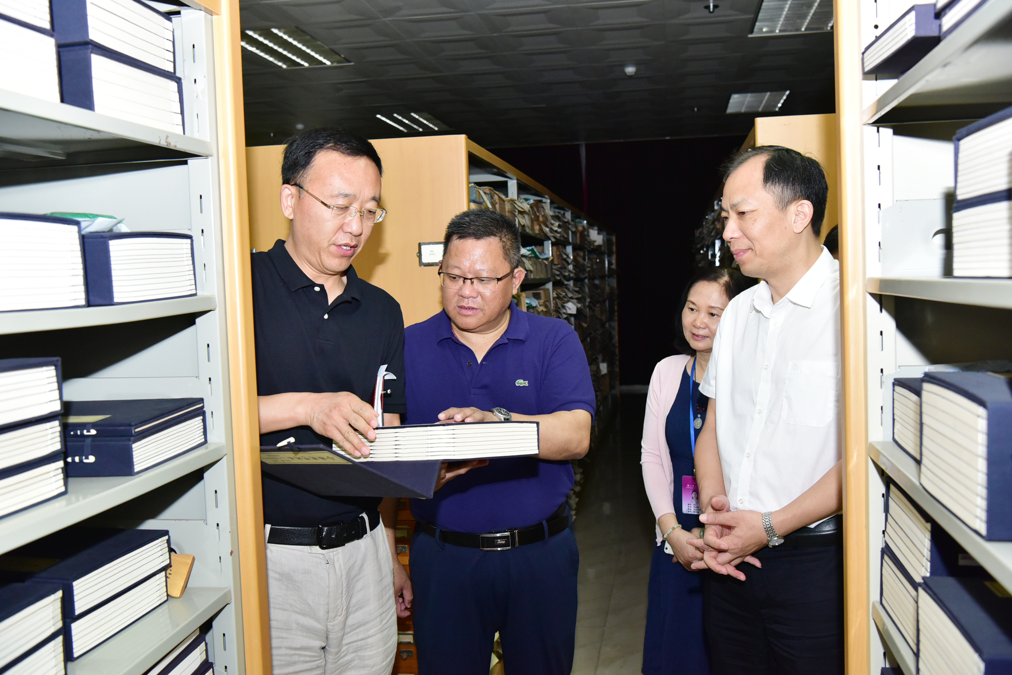 5 查看古籍书籍9.jpg