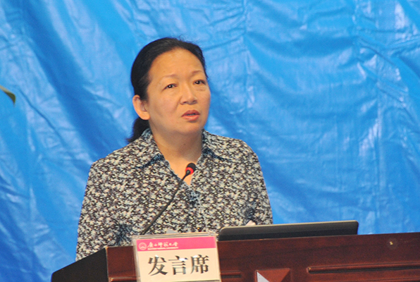 校党委书记王枬作总结讲话