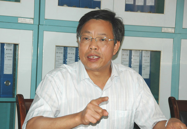 校评建工作领导小组常务副组长、副校长钟瑞添就下一阶段的评建整改工作做了全面部署