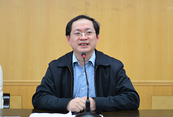 校党委副书记唐仁郭讲话(大学生通讯社 杨舒剑 摄)