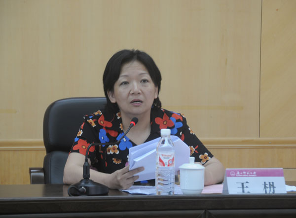 我校深入学习实践科学发展观活动领导小组组长、校党委书记王枬在会上对我校分析检查阶段的工作作了总结并对整改落实阶                    </div></div>
                                <!--新闻内容结束-->

                                <div class=