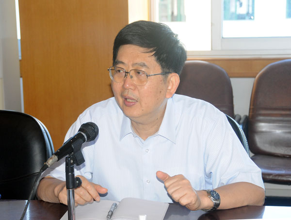 专家组组 </div></div>
<!--新闻内容结束-->
<div class=
