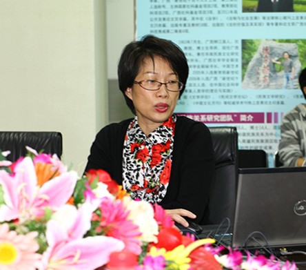 “旅游研究团队”专家马艺芳教授进行研究成果汇报