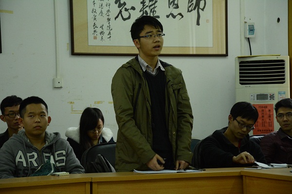 二级学院工作站成员交流互动