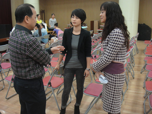 白晓军副校长看望舞蹈系师生